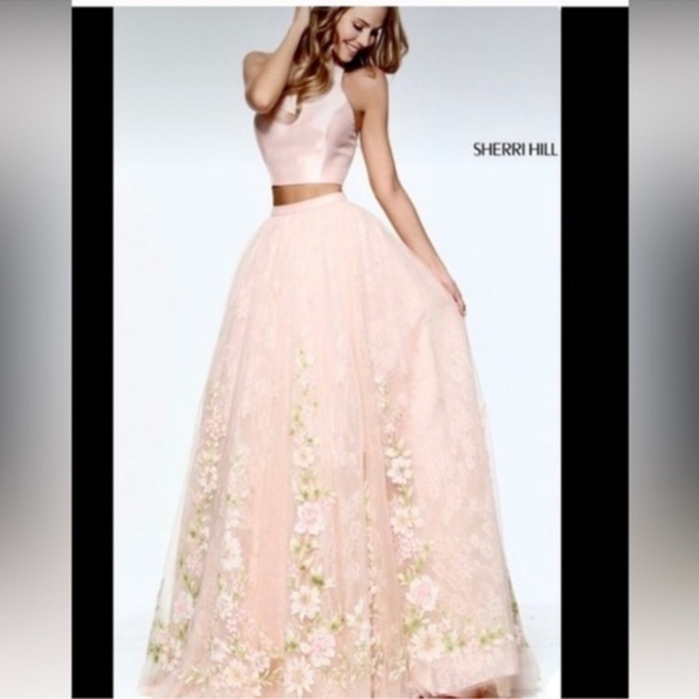 - Sherri Hill rare dress - Blush Floral Gown 51053 Woman size 10 Retired piece